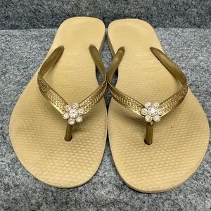 Havaianas Slim Gold Sandals with Flower Rhinestones. Size 6.‎
